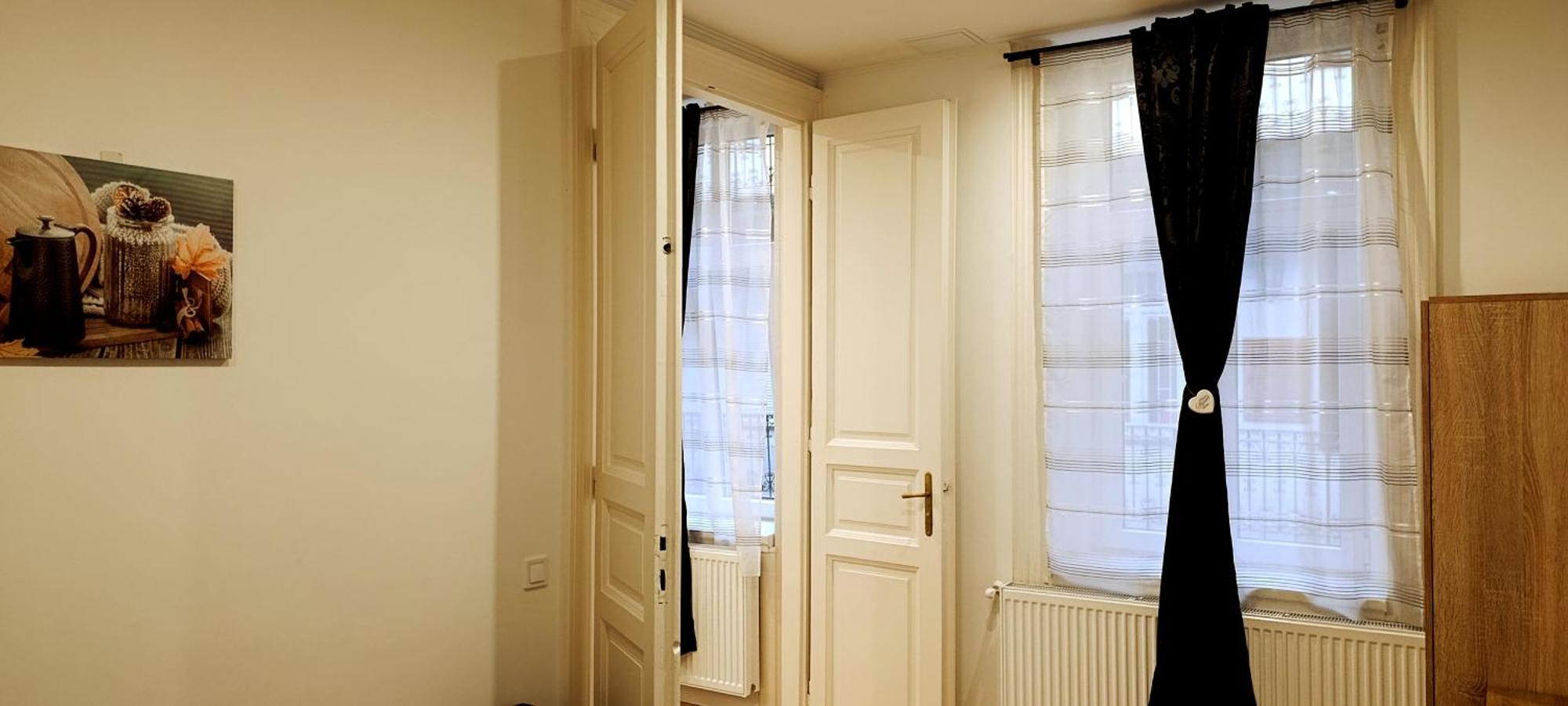 Pretty Flat In The Center Apartment Budapest Ngoại thất bức ảnh